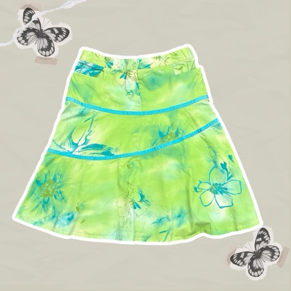 SeaSuns Dresses & Skirts - Seasuns Vintage Women’s Size M Vibrant Green and Teal Floral Midi Skirt